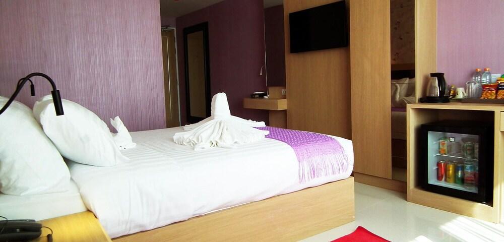 Kavin Buri Green Hotel Udon Thani Esterno foto
