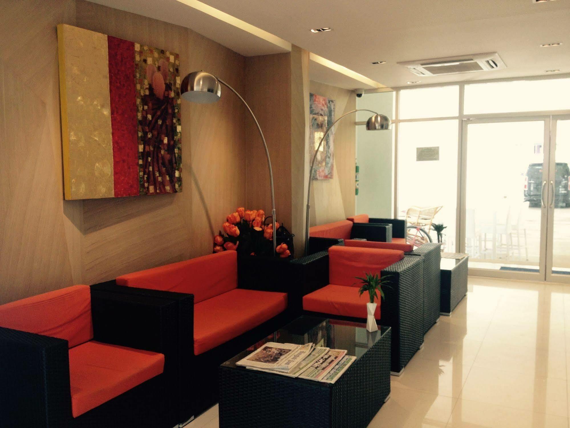Kavin Buri Green Hotel Udon Thani Esterno foto