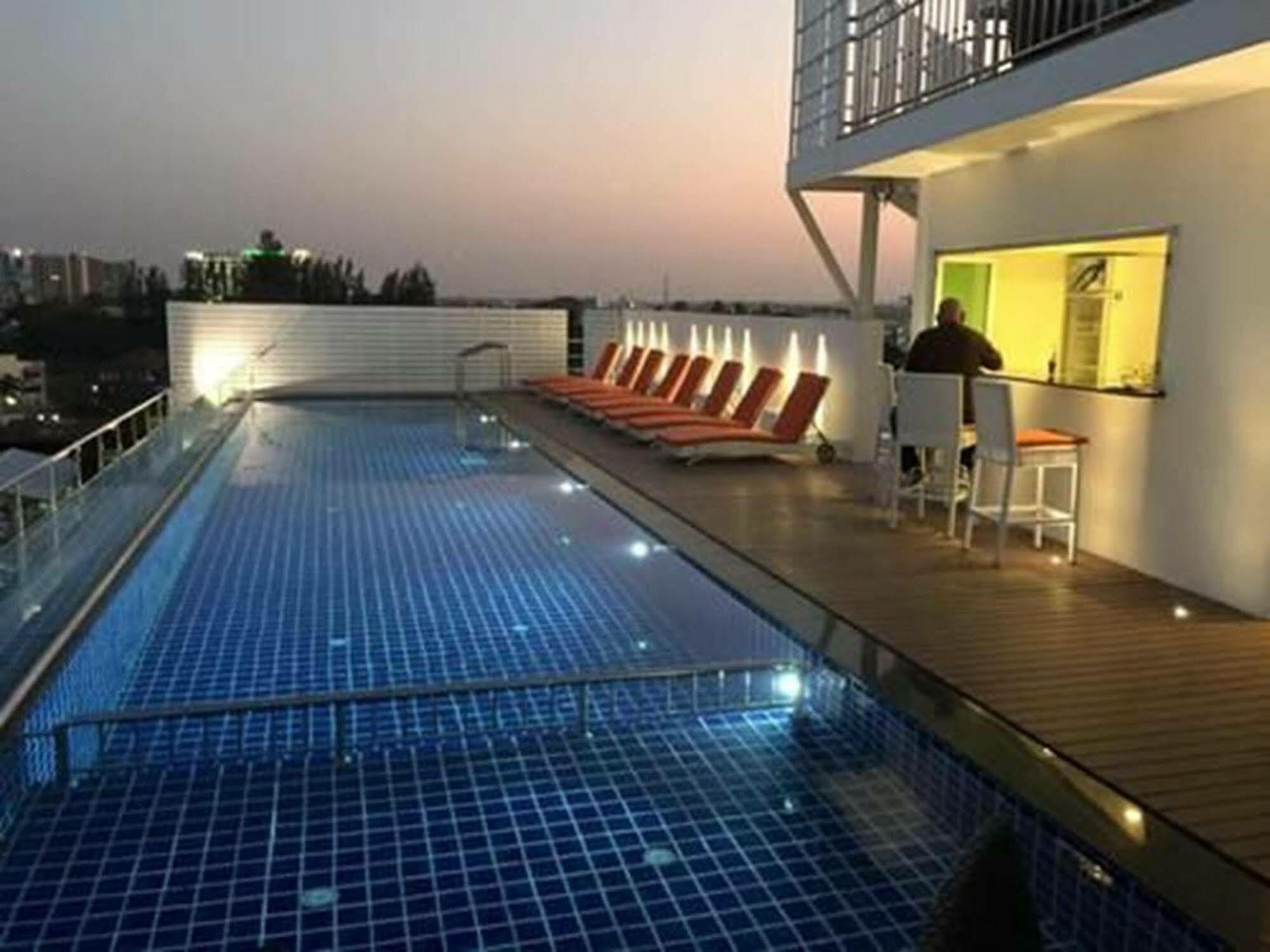 Kavin Buri Green Hotel Udon Thani Esterno foto